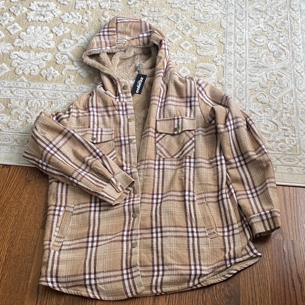 zeagoo Tan and Brown Plaid Sherpa-Lined Hooded Shacket